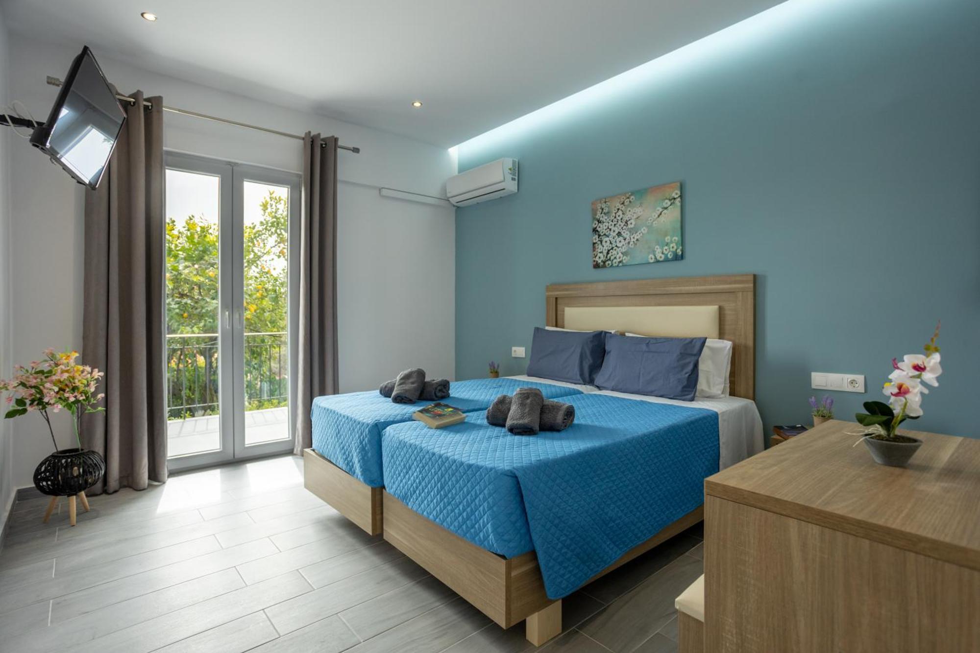 Paradiso Hotel Sea View And Pool Suites Ipsos Corfu Екстер'єр фото