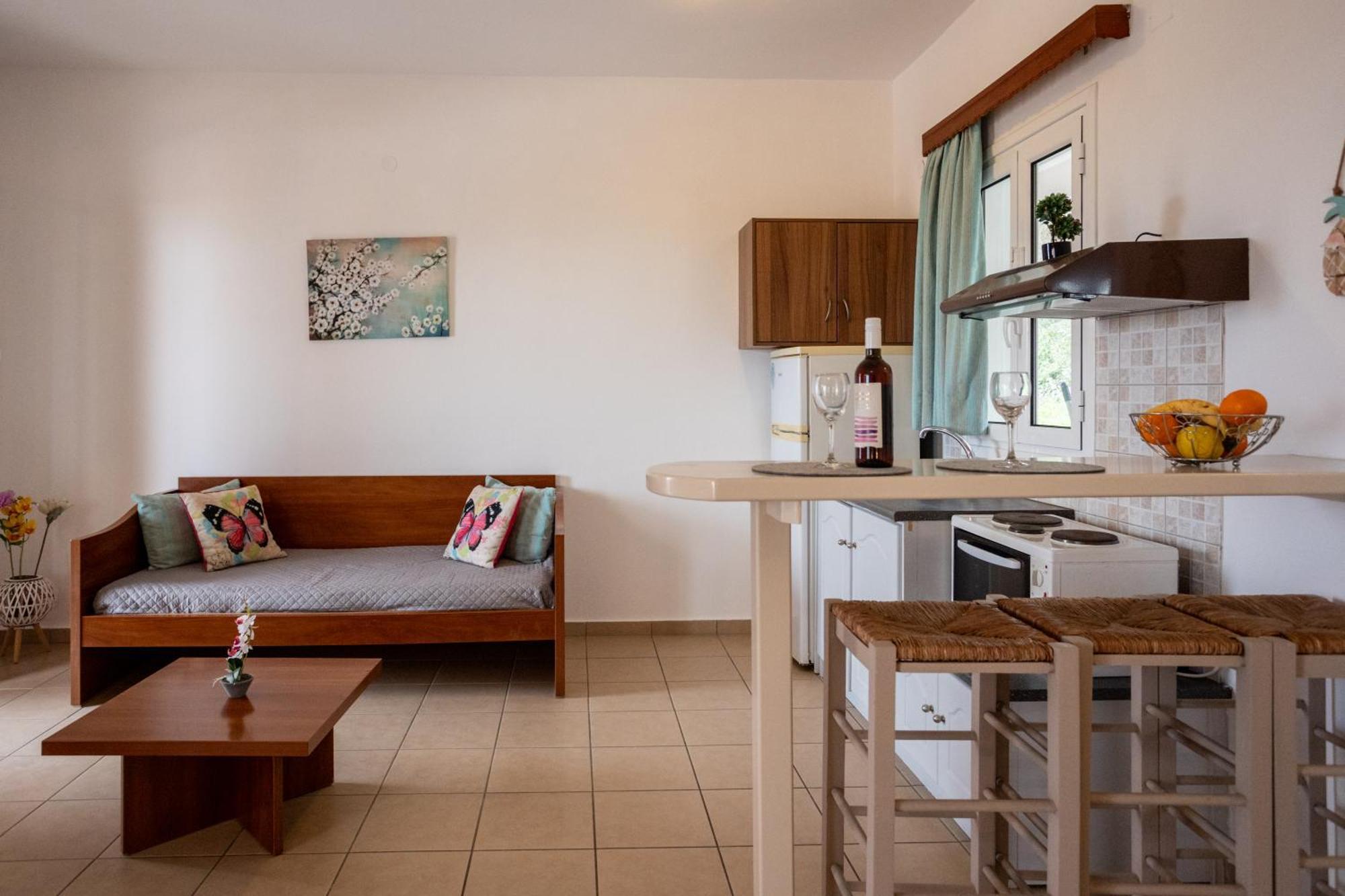 Paradiso Hotel Sea View And Pool Suites Ipsos Corfu Екстер'єр фото